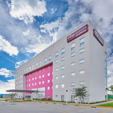 City Express Suites By Marriott Silao Aeropuerto Ngoại thất bức ảnh