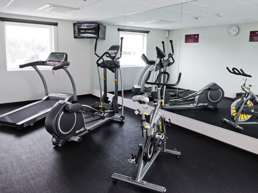 City Express Suites By Marriott Silao Aeropuerto Ngoại thất bức ảnh